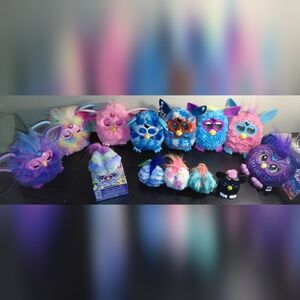 Furby Bundle: 7 Furbies, 4 Furblets, 1 Mcdonalds Toy & A Furby Stuffed Animal.